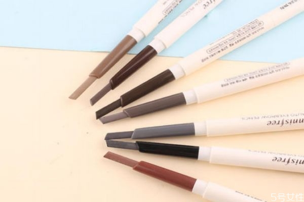 40岁抗皱护肤品(40岁抗皱护肤品哪个好)