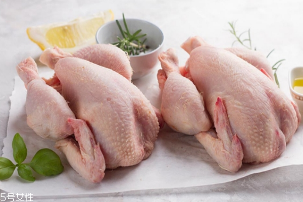 买的熟的烧鸡怎么做好吃,熟烧鸡的吃法大全