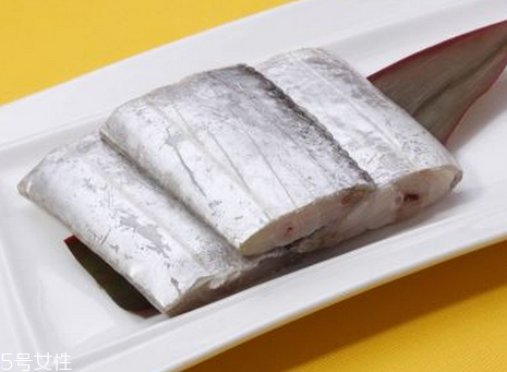 冰冻带鱼和冰鲜带鱼的区别,冰鲜带鱼和冻带鱼