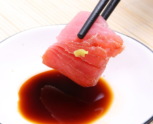 金枪鱼是吃生的还是熟的,金枪鱼生吃好吃吗