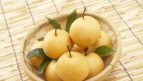 吃梨喝水为什么拉肚子,吃梨喝水拉肚子是怎么回事 吃梨喝水为什么拉肚子,吃梨喝水拉肚子是怎么回事