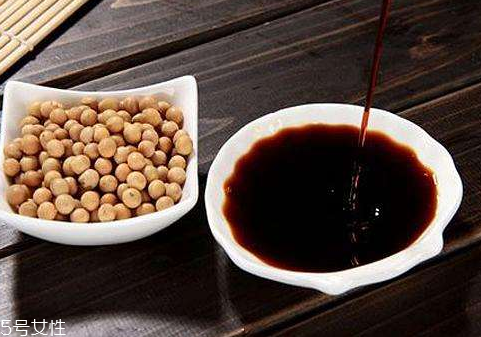 鲜酱油哪个牌子好吃,什么牌子的酱油好吃又健康 鲜酱油哪个牌子好吃,什么牌子的酱油好吃又健康