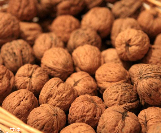 宝宝辅食核桃油什么牌子好,什么牌子的核桃油宝宝吃比较好