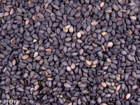 芝麻油如何选择,芝麻油怎么选择 芝麻油如何选择,芝麻油怎么选择