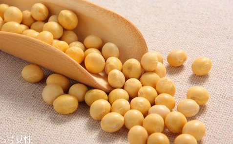 一级大豆油和三级大豆油的区别?,一级大豆油和三级大豆油的区别 一级大豆油和三级大豆油的区别?,一级大豆油和三级大豆油的区别