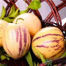 海藻面膜晚上敷有什么效果(下午敷海藻面膜好吗)