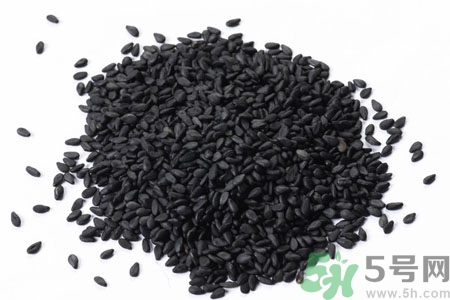 自制核桃黑芝麻早餐(黑芝麻核桃怎么做)