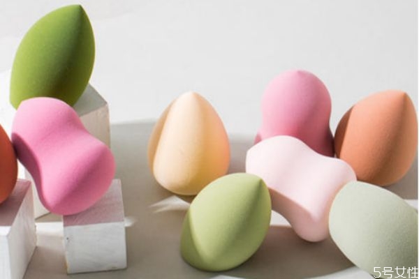 烟酰胺不要和酸性产品一起用(酸类产品可以和烟酰胺一起用吗)