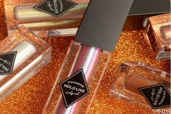 冒痘痘的原因(冒痘的原因)