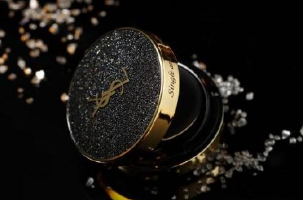 滋色粉底液怎么选择色号(粉底液的色号怎么选择)