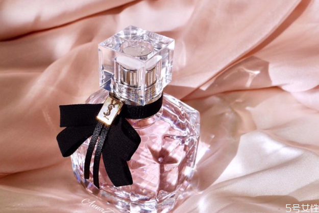 反转巴黎香水俗气吗,反转巴黎的香水好闻吗