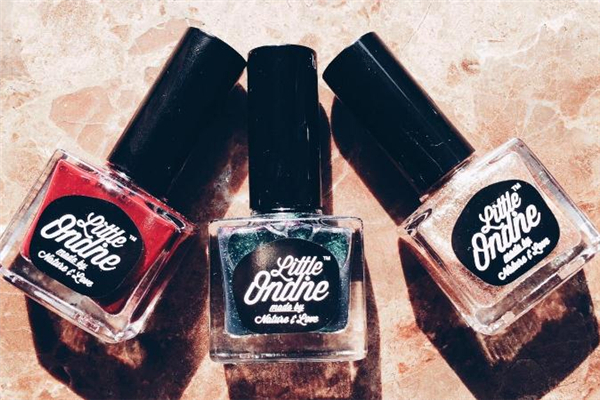 腺苷在化妆品中可发挥如下功效(腺苷在化妆品中的作用)