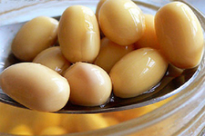 醋泡蛋的功效(醋泡蛋的功效和作用一天喝几次)