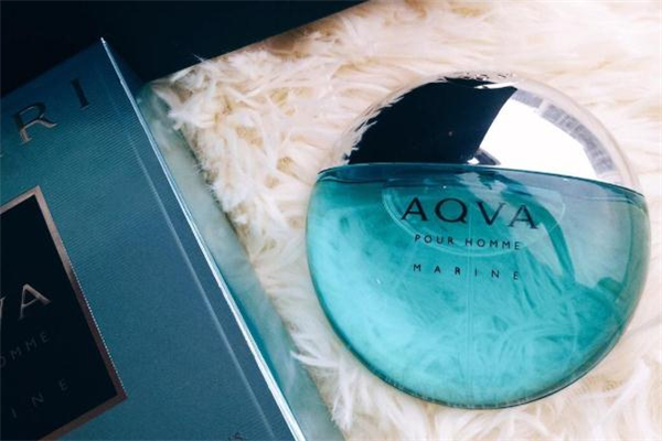 防晒霜不要揉防晒霜(要不要涂防晒霜)