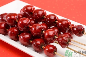 一个山楂的热量是多少(一个山楂的热量是多少大卡)