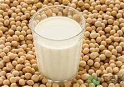 带状疱疹喝牛奶的好处(带状疱疹能喝牛奶吗?)