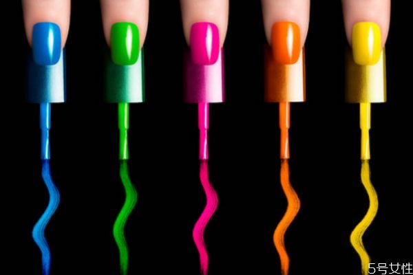 为什么会有黑眼圈(为什么会有黑眼圈 该怎么去除)