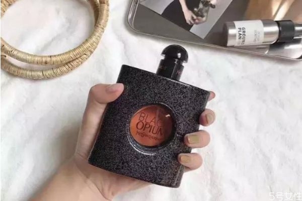 红腰子精华适合多大年龄(红腰子精华适合什么年龄用)