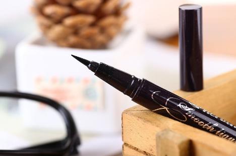 可撕拉口红,撕拉口红为什么洗不掉