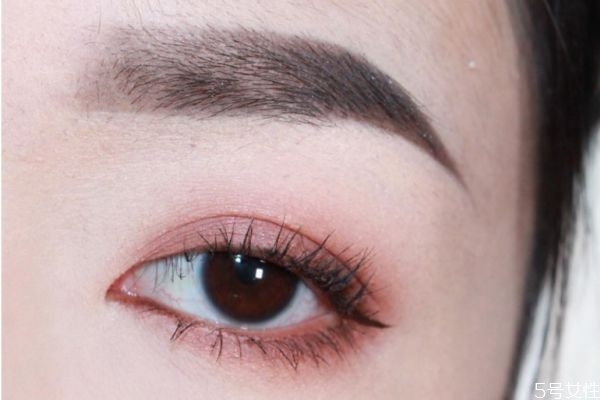 男生长痘痘要注意什么(男生长痘痘要注意什么饮食)