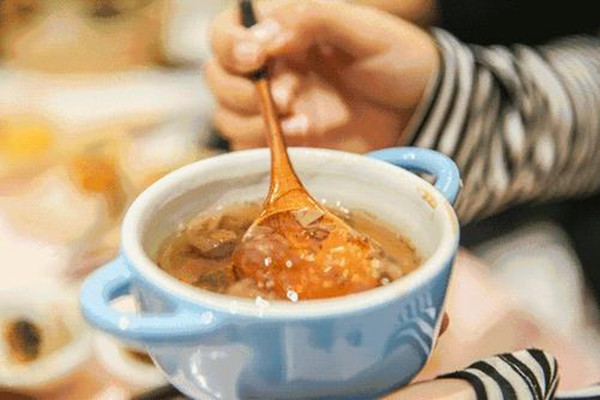 桃胶要泡多久呢(桃胶要泡多久呢)