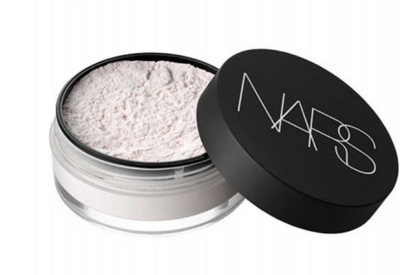 夏天皮肤需要补水吗(夏天皮肤需要补水吗?)