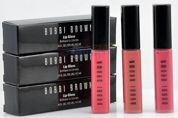 秋冬季节也需要你涂抹面霜(秋冬季节用面霜的必要性)