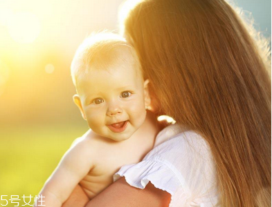 黑枣排骨汤做法(黑豆红枣排骨汤)