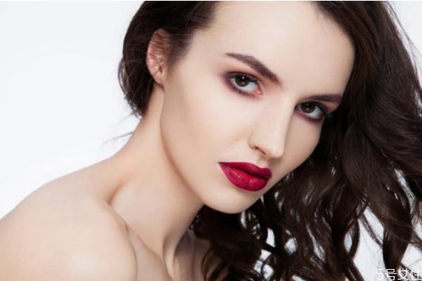 厂方声称脑死亡的虾可用(死虾被称脑死亡)