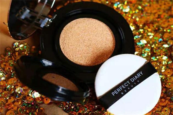 怀孕过程中皮肤干燥怎么办(怀孕期间皮肤干燥怎么办)