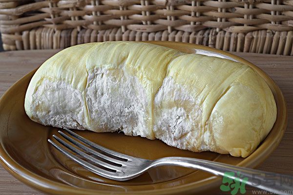 榴莲的功效有哪些(榴莲的作用和功效)