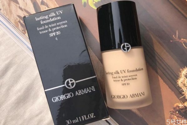 防晒霜主要成分(哪个牌子的防晒霜效果最好)