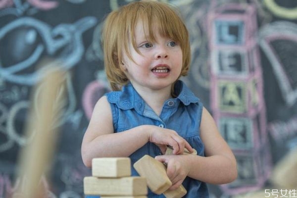 宝宝的名字最好怎么取呢(宝宝名字怎么取比较好)