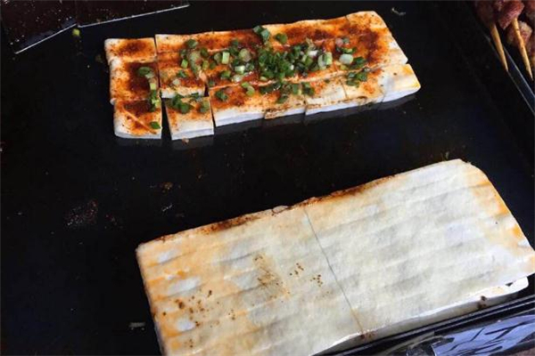 减肥人士怎么吃包浆豆腐好(减肥可以吃包浆豆腐吗)