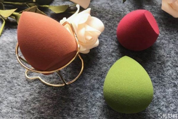 芦荟灌肤补水是什么(芦荟灌肤补水效果怎么样)