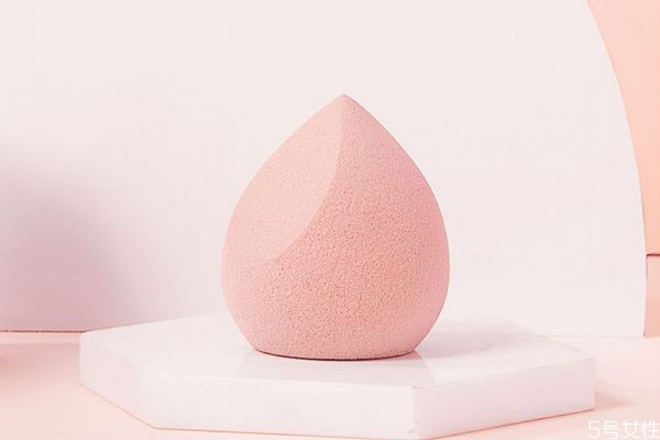 芦荟灌肤可以真的可以排毒吗(芦荟可以直接灌肤吗)