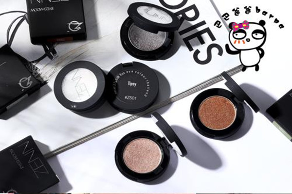 香蕉冰淇淋(香蕉冰淇淋怎么做)