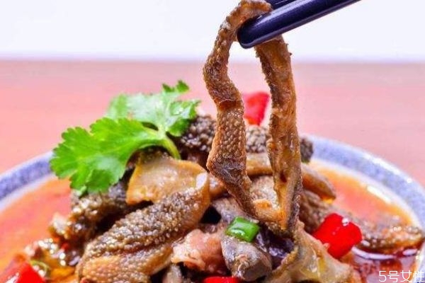 吃羊杂碎有什么好处呢(吃羊杂碎的好处)