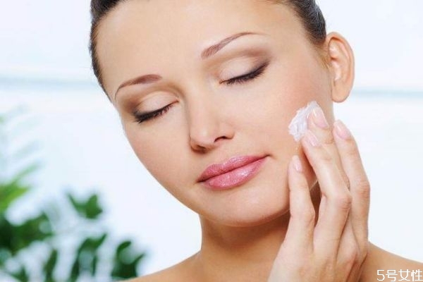 冬日进补5大体质别吃错(冬季养生进补饮食) 冬日进补5大体质别吃错(冬季养生进补饮食)