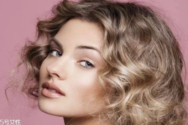 腮红高光怎么打,腮红怎么打才好看