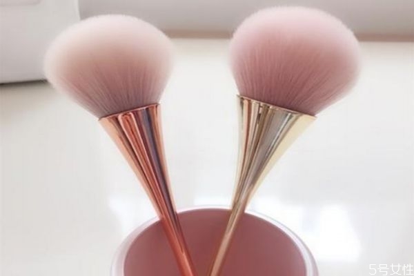 成分和味道(味道和气味) 成分和味道(味道和气味)