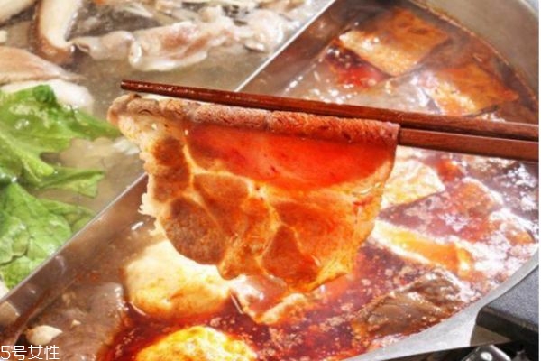 吃火锅的注意事项(吃火锅要准备哪些食材)