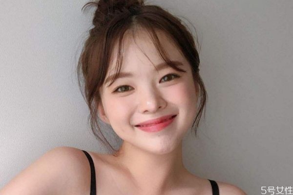 蒸脸后正确敷面膜的好处(敷面膜蒸脸的好处和坏处) 蒸脸后正确敷面膜的好处(敷面膜蒸脸的好处和坏处)