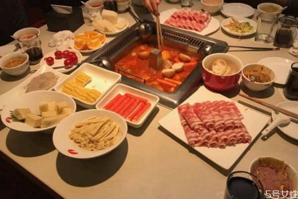 海底捞的人均消费是多少呢(海底捞的人均消费大概是多少)