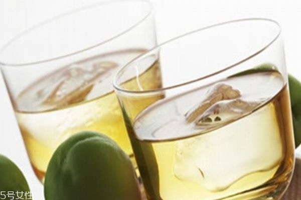 酒的饮食禁忌(喝酒的禁忌食物)