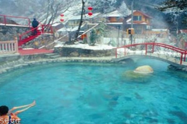 孕妇如何自制13款补水面膜(孕妇简单自制补水面膜)