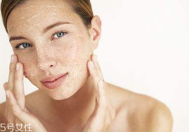 民间4个去角质方法(去角质的正确方法) 民间4个去角质方法(去角质的正确方法)