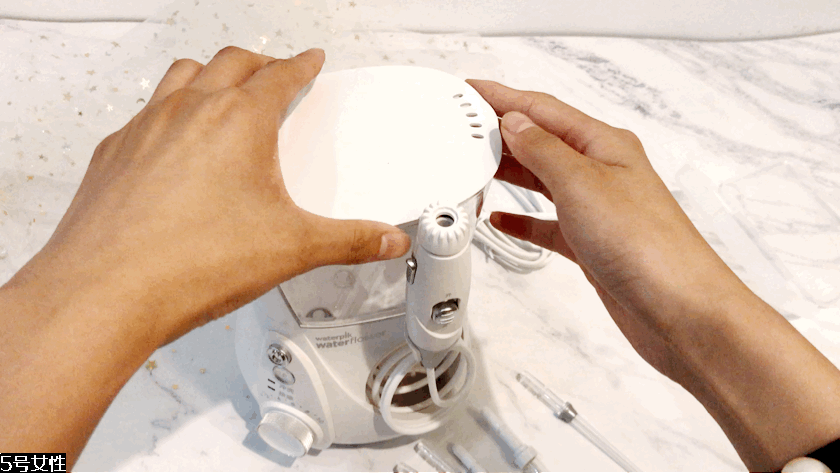 洁碧冲牙器670ec产品构件(洁碧冲牙器660和662和674) 洁碧冲牙器670ec产品构件(洁碧冲牙器660和662和674)