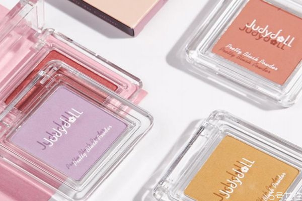 完美日记好还是橘朵好唇釉,完美日记好还是橘朵好口红