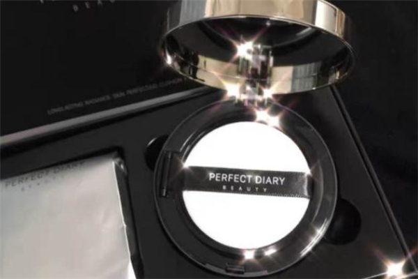 每天用防晒霜的好处(每天用防晒霜的好处)